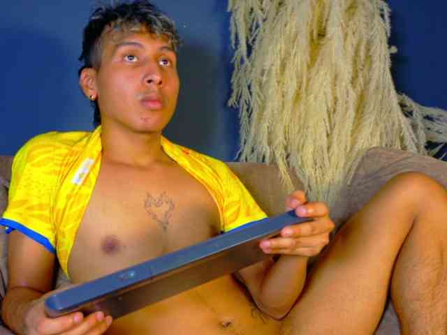 adonhix-firex Sex Cam Show