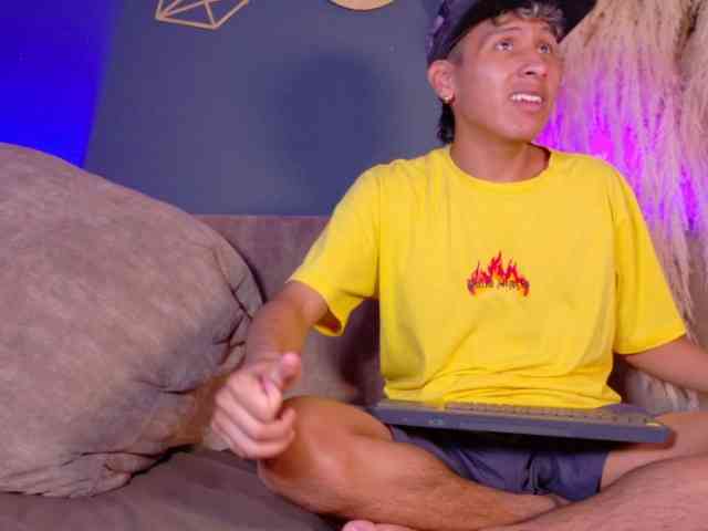 adonhix-firex Sex Cam Show