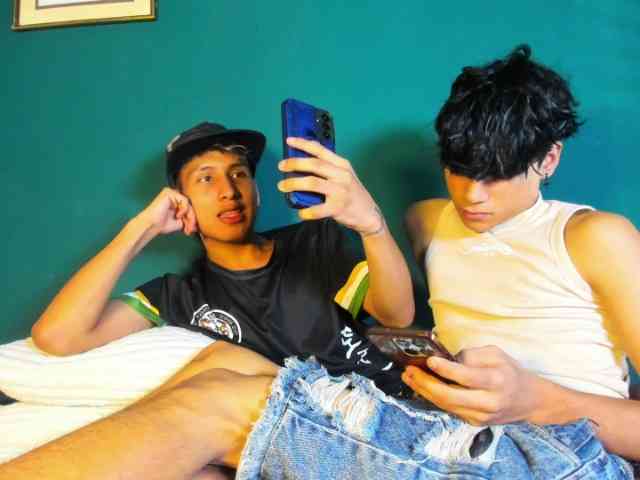 adonhix-firex Sex Cam Show