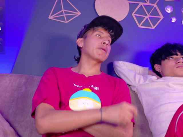 adonhix-firex Sex Cam Show