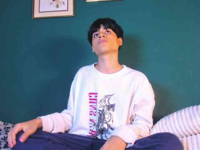 adonhix-firex Sex Cam Show