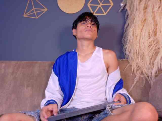 adonhix-firex Sex Cam Show