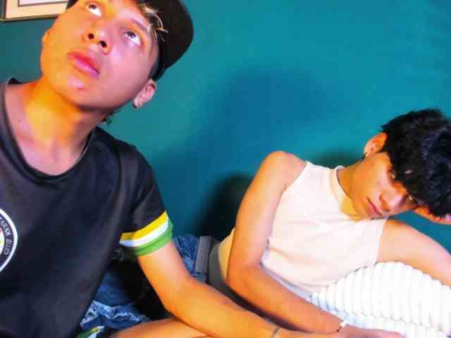 adonhix-firex Sex Cam Show