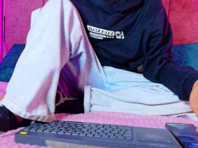 adonhix-firex Live Webcam on BongaCams