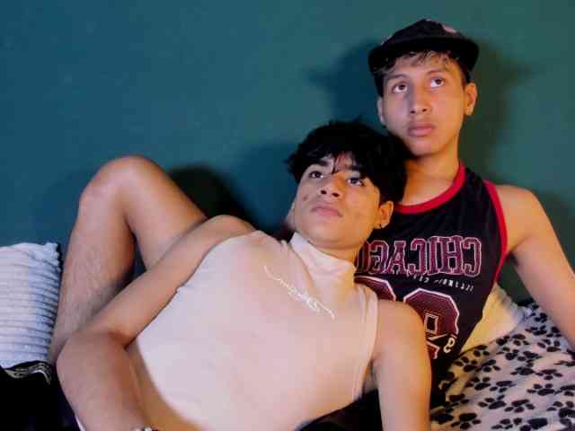 adonhix-firex Sex Cam Show