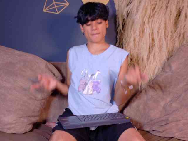 adonhix-firex Sex Cam Show