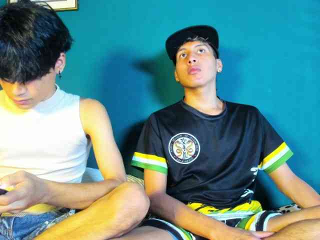 adonhix-firex Sex Cam Show