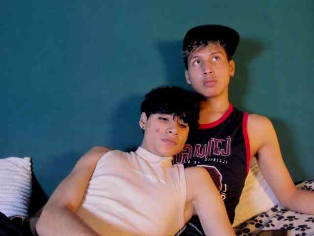 adonhix-firex Sex Cam Show