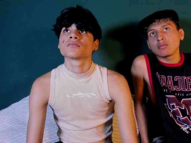 adonhix-firex Sex Cam Show