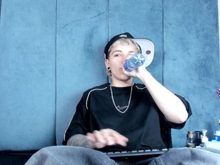 MeganThompson Porn Show
