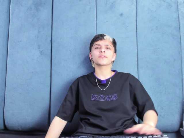 MeganThompson's BongaCams show and profile