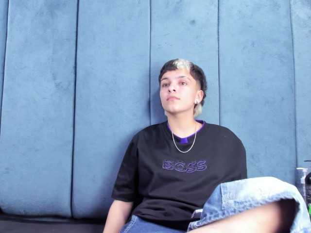 MeganThompson's BongaCams show and profile