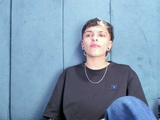 MeganThompson live cam on BongaCams