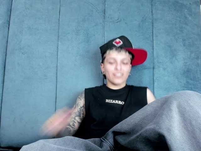 MeganThompson live cam on BongaCams