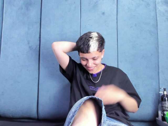 MeganThompson's BongaCams show and profile