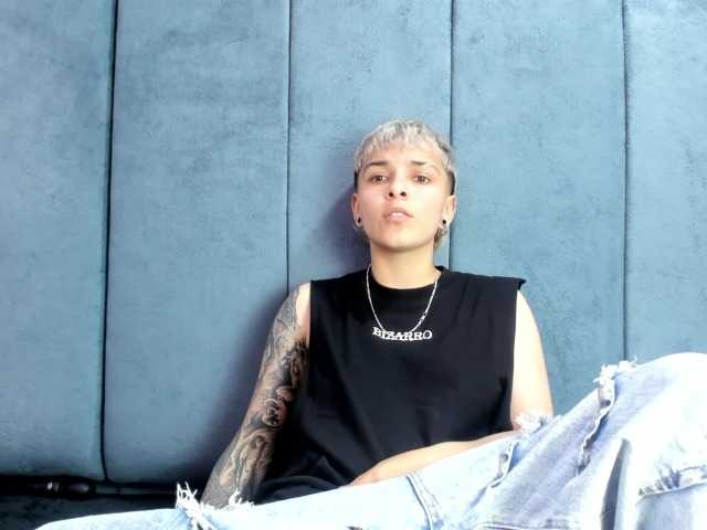 MeganThompson live cam on BongaCams