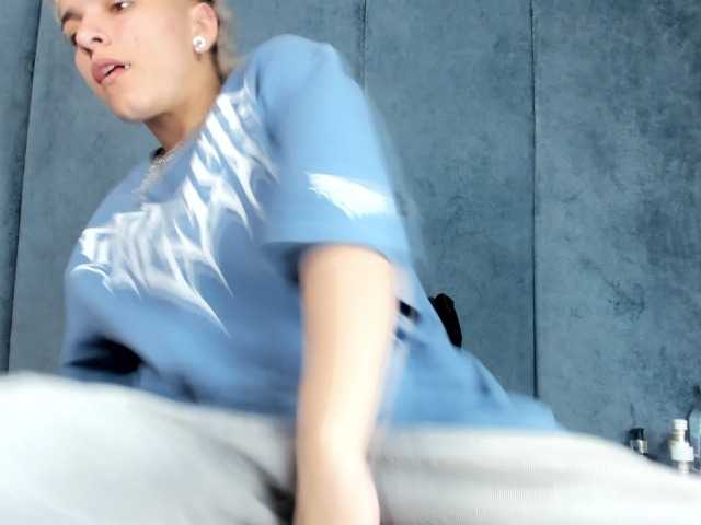 MeganThompson live cam on BongaCams