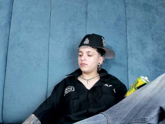 MeganThompson live cam on BongaCams