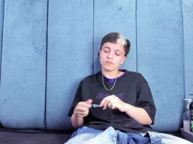 MeganThompson's BongaCams show and profile