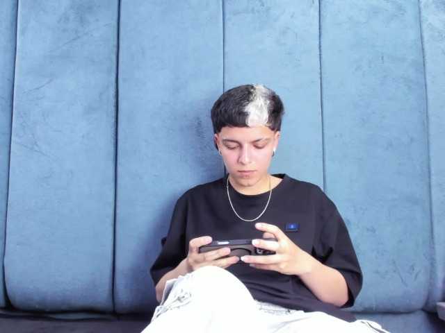 MeganThompson's BongaCams show and profile