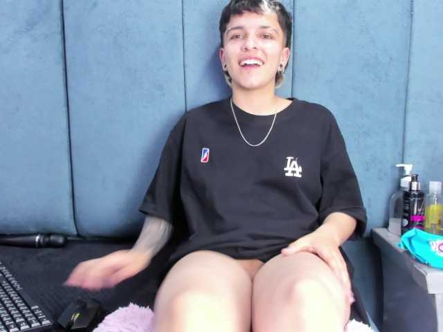 MeganThompson live cam on BongaCams