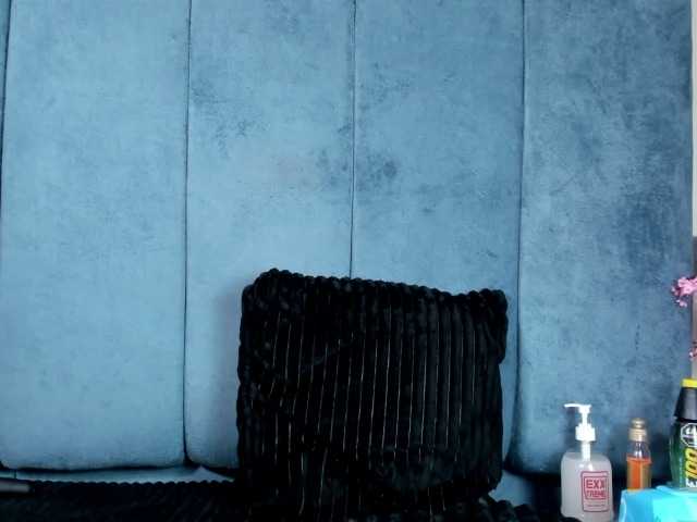 MeganThompson live cam on BongaCams