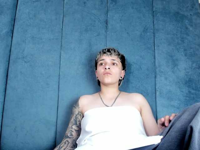 MeganThompson live cam on BongaCams