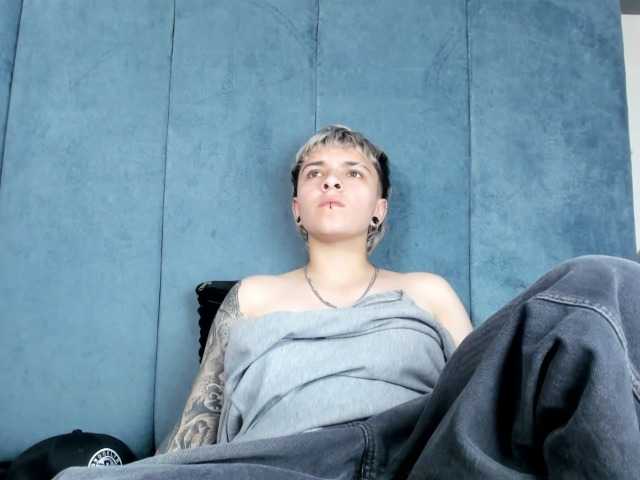 MeganThompson live cam on BongaCams
