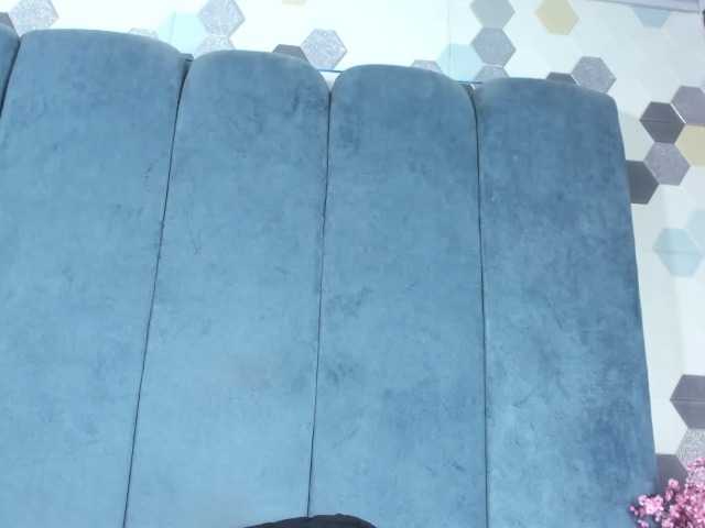 MeganThompson live cam on BongaCams