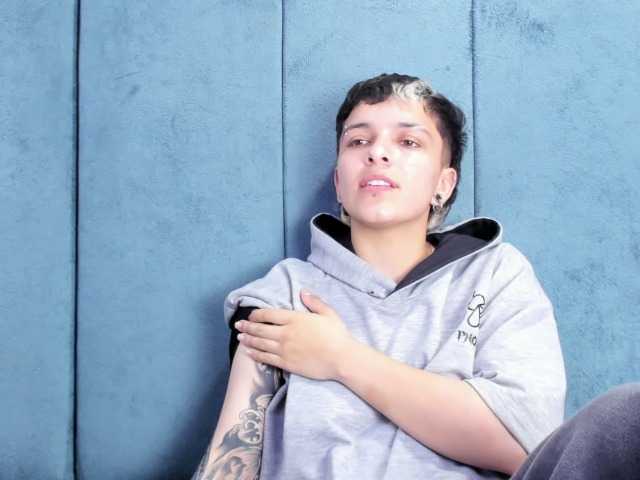 MeganThompson live cam on BongaCams