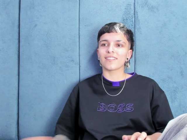 MeganThompson live cam on BongaCams