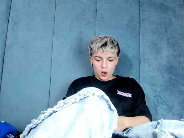 MeganThompson live cam on BongaCams