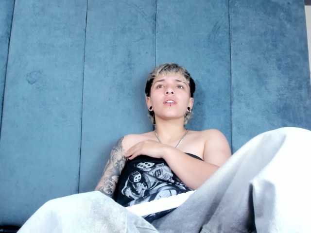 MeganThompson live cam on BongaCams