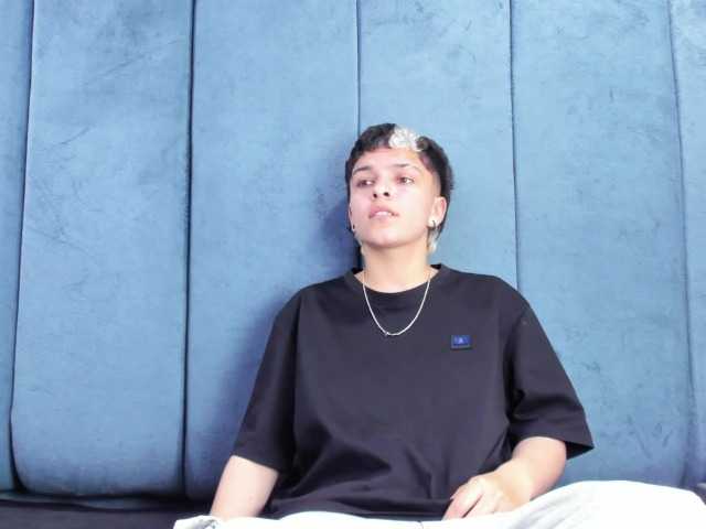 MeganThompson's BongaCams show and profile