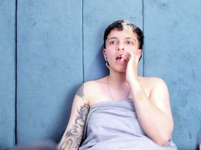 MeganThompson live cam on BongaCams