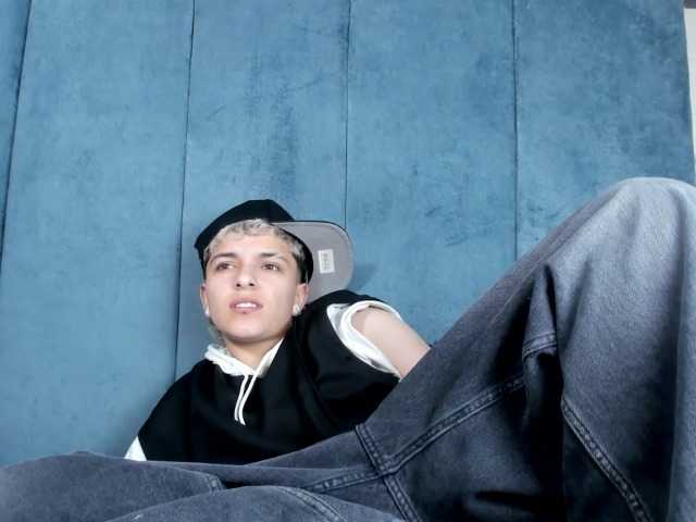 MeganThompson live cam on BongaCams