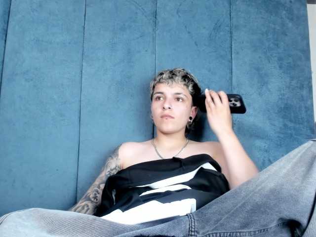 MeganThompson live cam on BongaCams