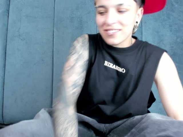 MeganThompson live cam on BongaCams