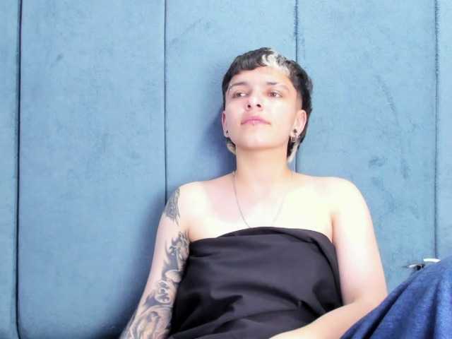 MeganThompson live cam on BongaCams