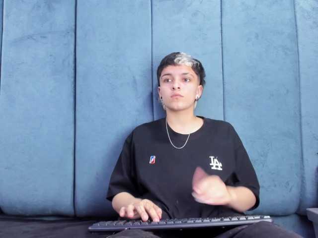 MeganThompson's BongaCams show and profile