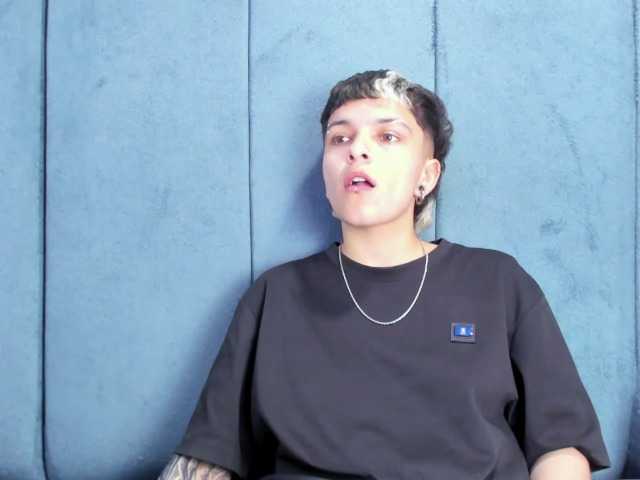 MeganThompson live cam on BongaCams