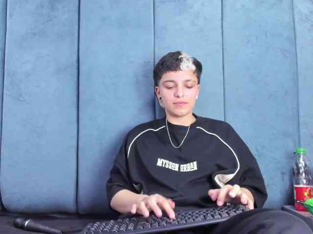 MeganThompson webcam