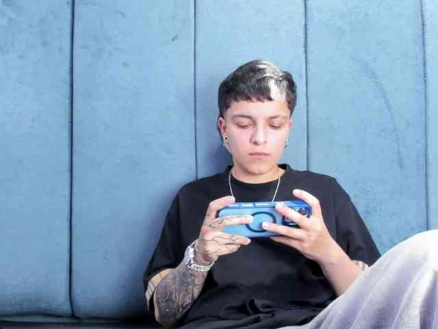 Model: MeganThompson