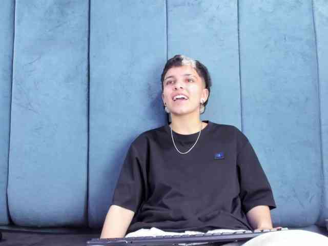 MeganThompson webcam