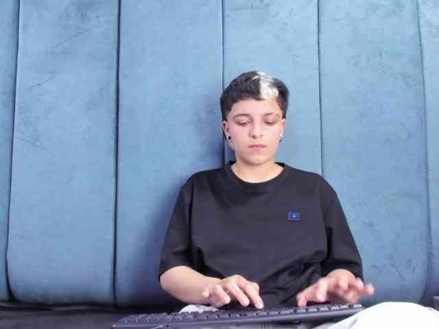 MeganThompson webcam