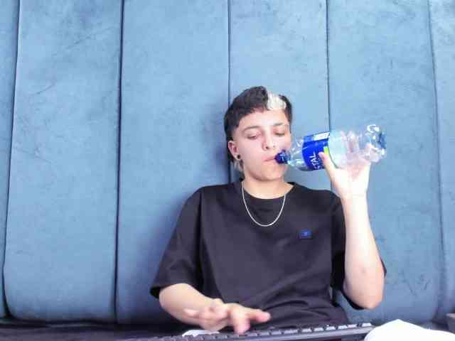 MeganThompson webcam