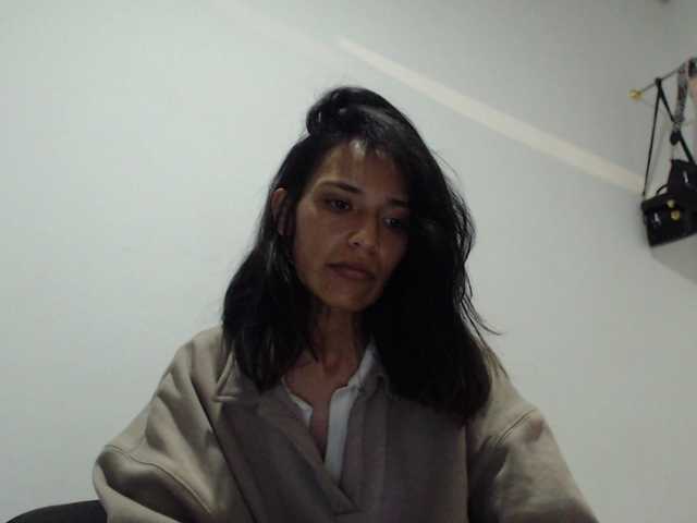 solli live cam on BongaCams
