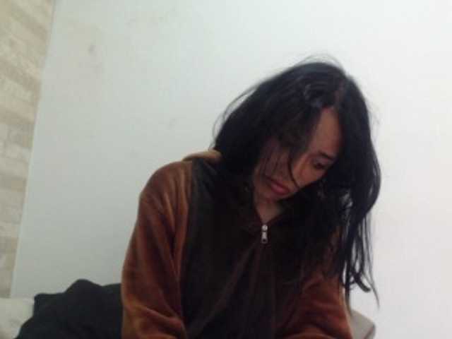 solli live cam on BongaCams