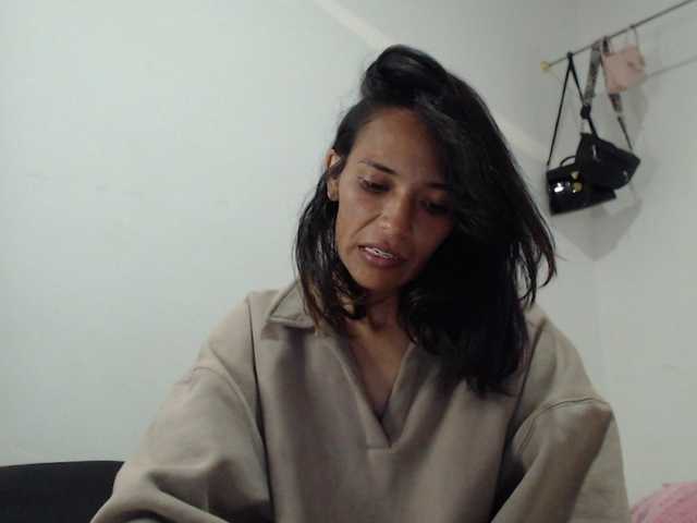 solli live cam on BongaCams