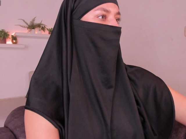 salma-arabic live cam on BongaCams